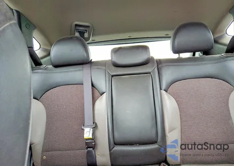 2011 Hyundai Tucson Gls z USA, uszkodzony, nr VIN KM8JU3ACXBU212995